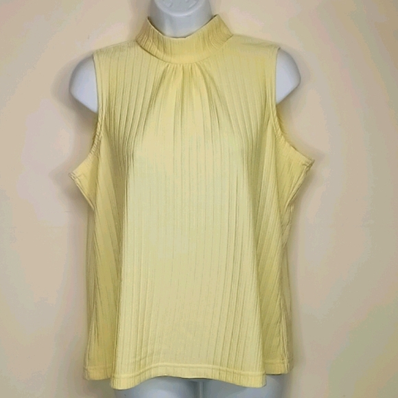 BFA Classics Tops - BFA Classics Large Petite Pale yellow Blouse